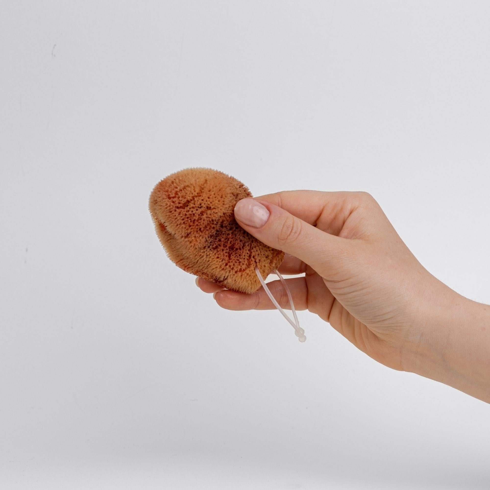 Mythos “feuchte Muschi”: Warum Scheiden&shy;trockenheit auch junge Frauen betrifft und was du tun kannst